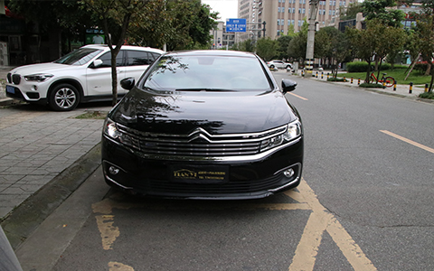 雪鐵龍C6車(chē)燈改裝升級(jí)