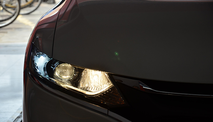 鹵素?zé)魺艄庑Ч故? width=