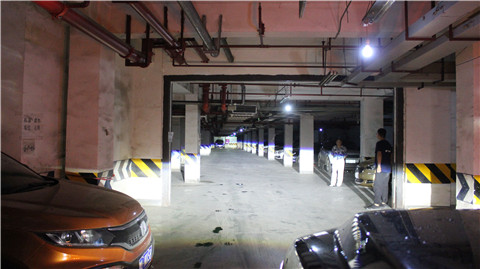 成都天一車燈福特猛禽改車燈近光效果實拍