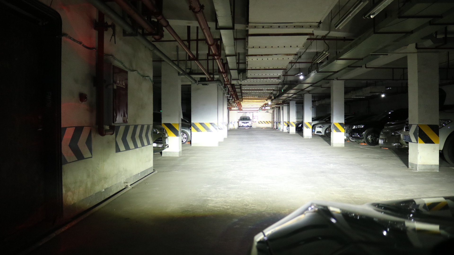 天一車燈思域車燈改裝四透鏡遠(yuǎn)近光效果實(shí)拍 天一車燈思域車燈改裝四透鏡遠(yuǎn)近光效果實(shí)拍