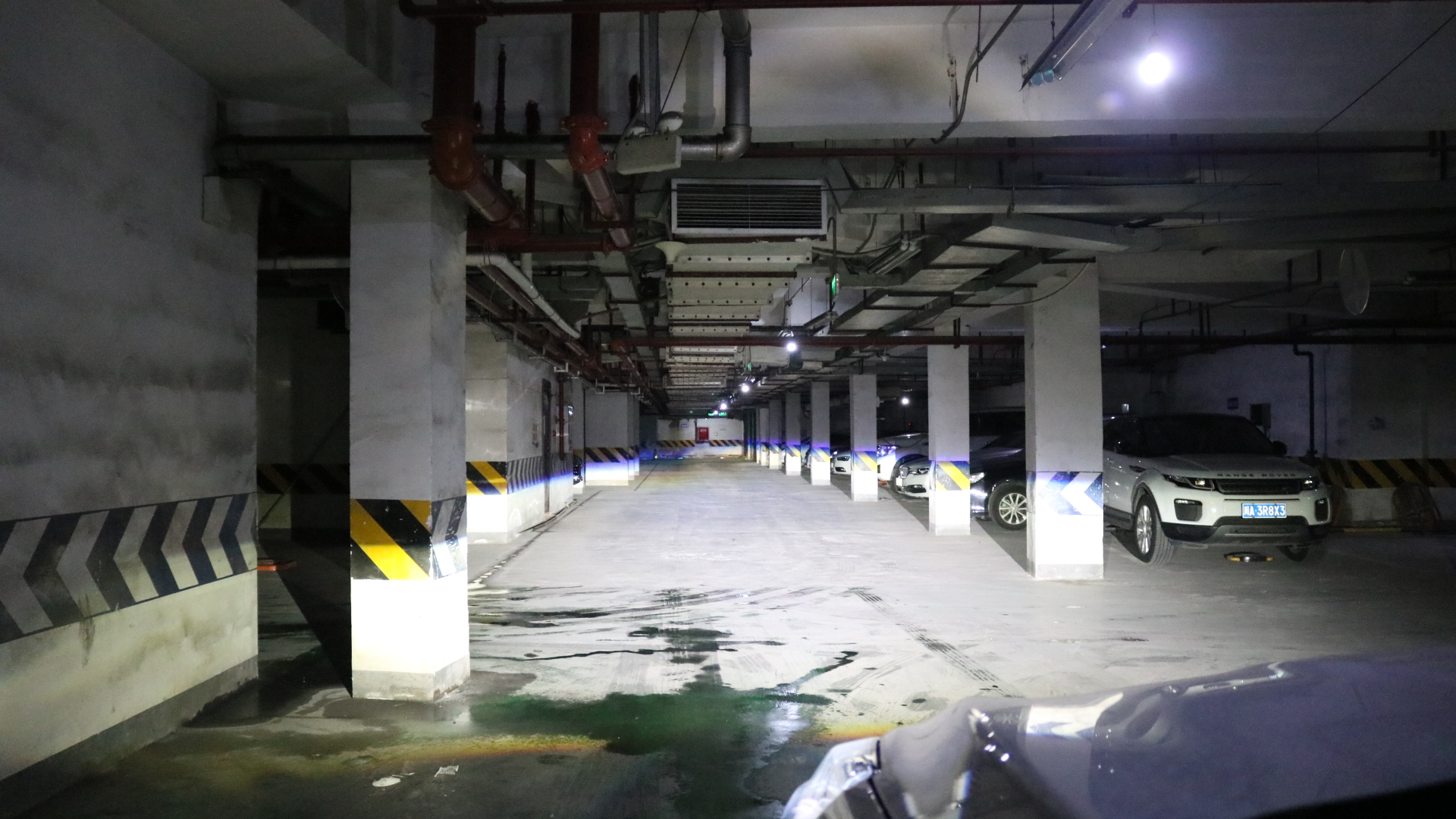 遠(yuǎn)近光燈光效果