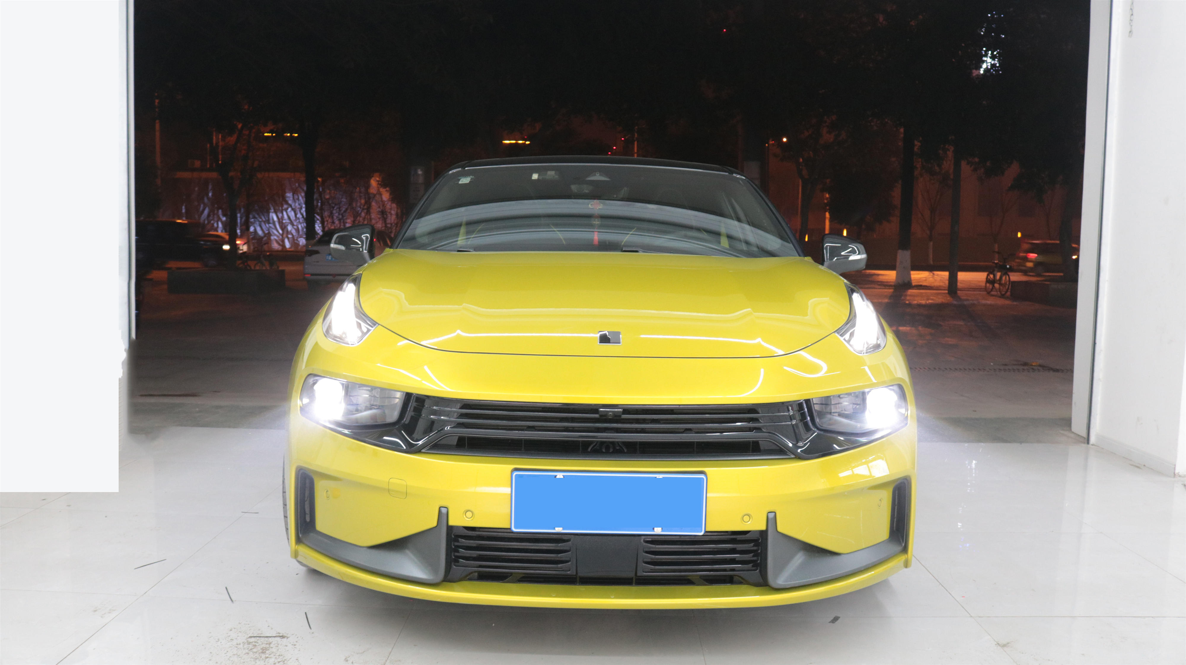 領克03+車燈改裝效果